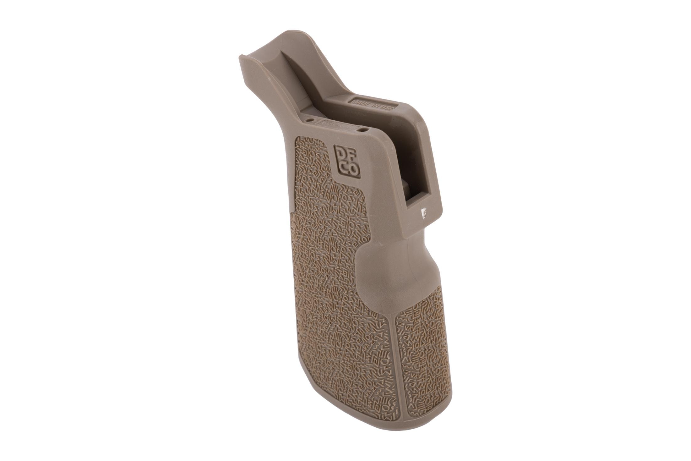 Die Free Co Kung Fu AR-15 Pistol Grip - FDE